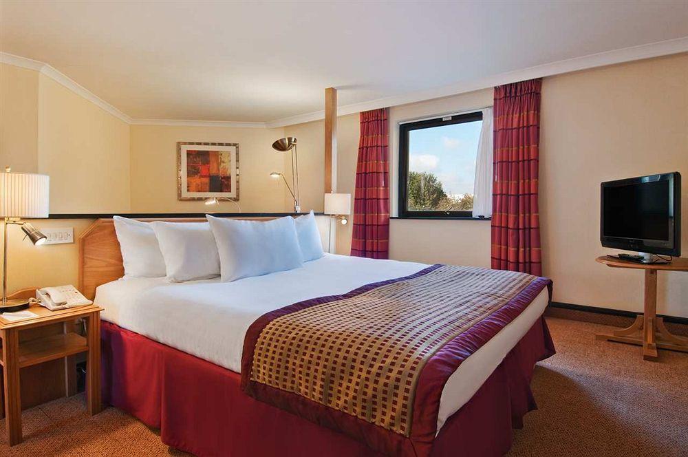 Holiday Inn Express Portsmouth - North By Ihg Bilik gambar
