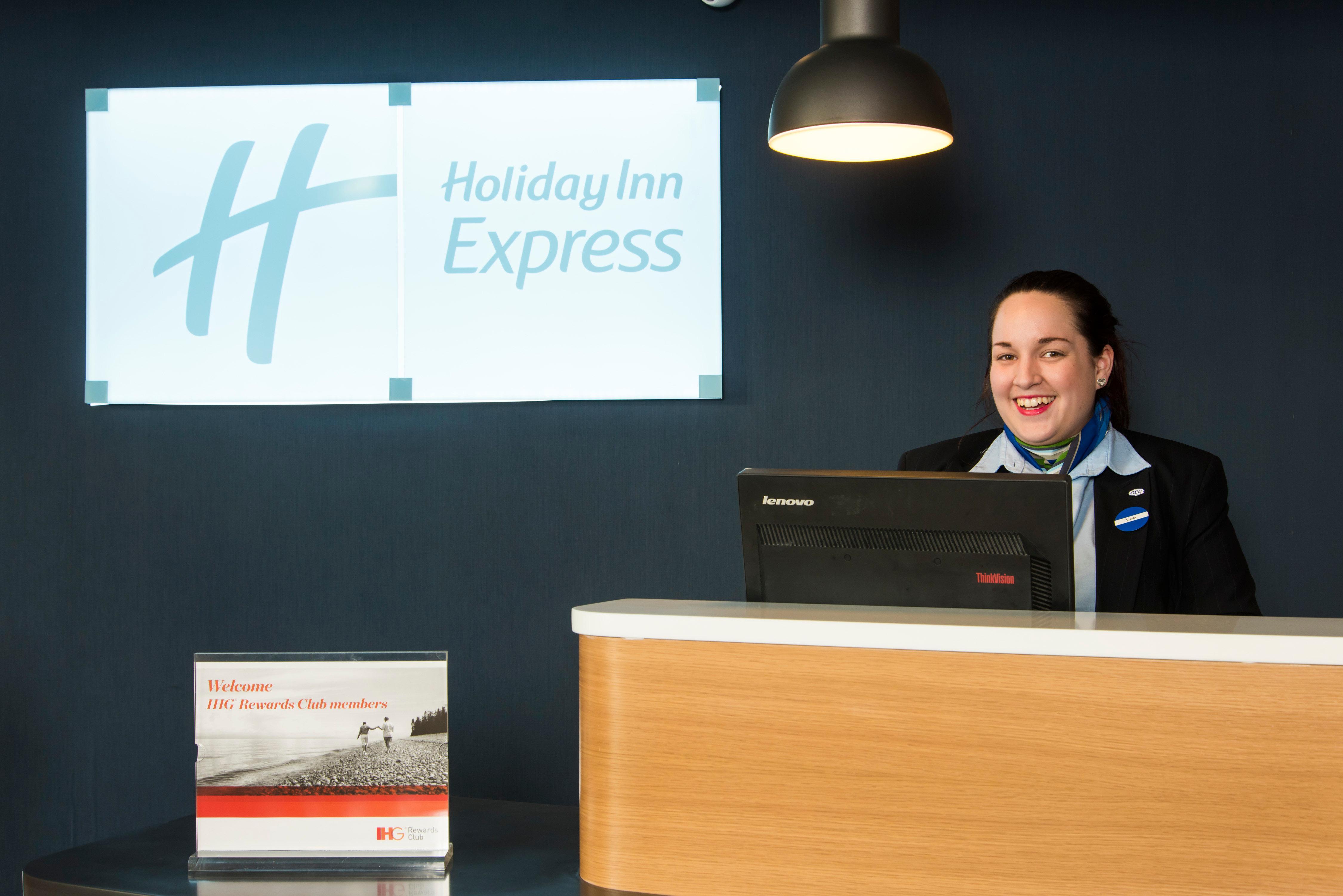 Holiday Inn Express Portsmouth - North By Ihg Luaran gambar