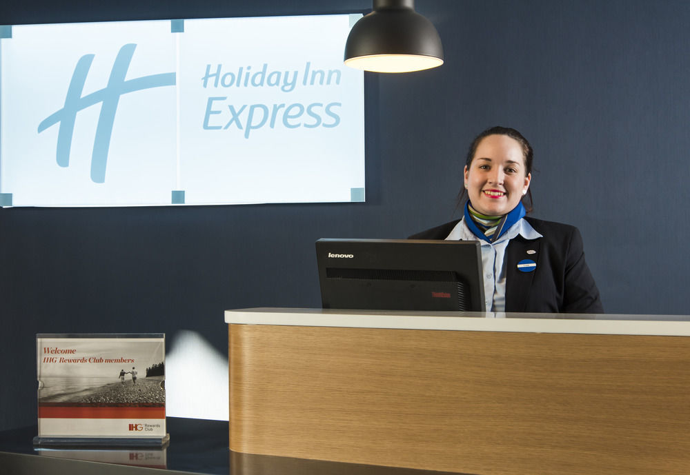Holiday Inn Express Portsmouth - North By Ihg Luaran gambar